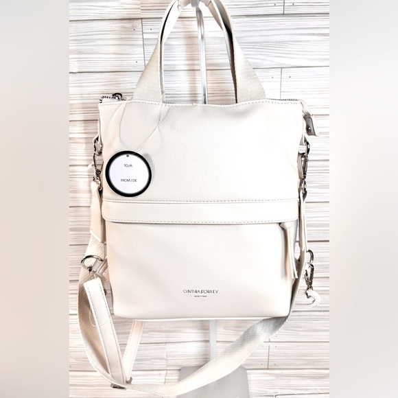 Cynthia Rowley White Modern Tote with Structured Design - Picture 1 of 6